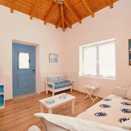 Elli Apartment