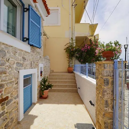 Elli Apartment Ermioni